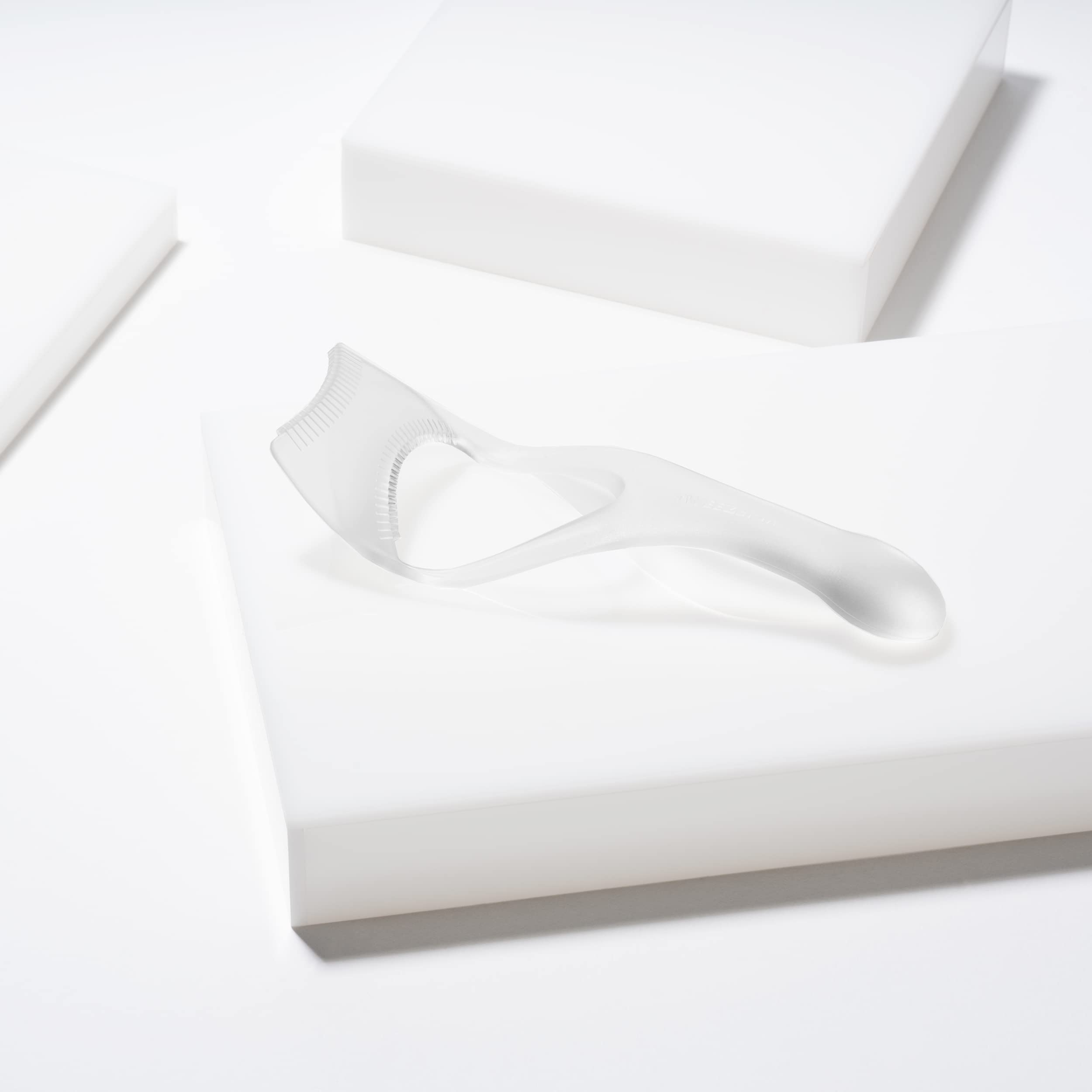 tweezerman-wimpernschablone-wimpernf-hrung-durchsichtig-mit-integriertem-kamm-f- image 6