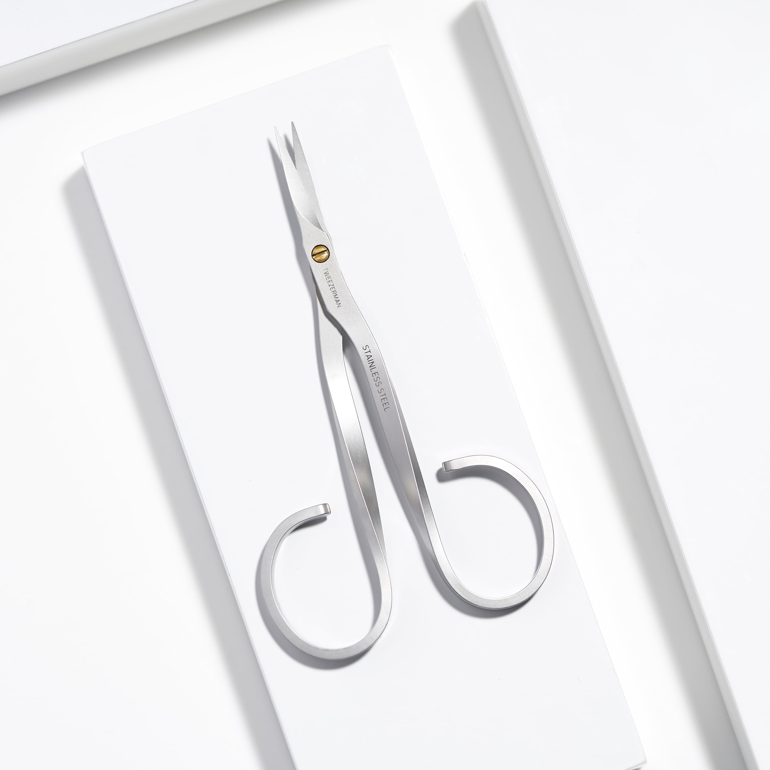 tweezerman-nagelhautschere-mit-pr-zisionsspitzen-rostfreier-edelstahl-silber image 4