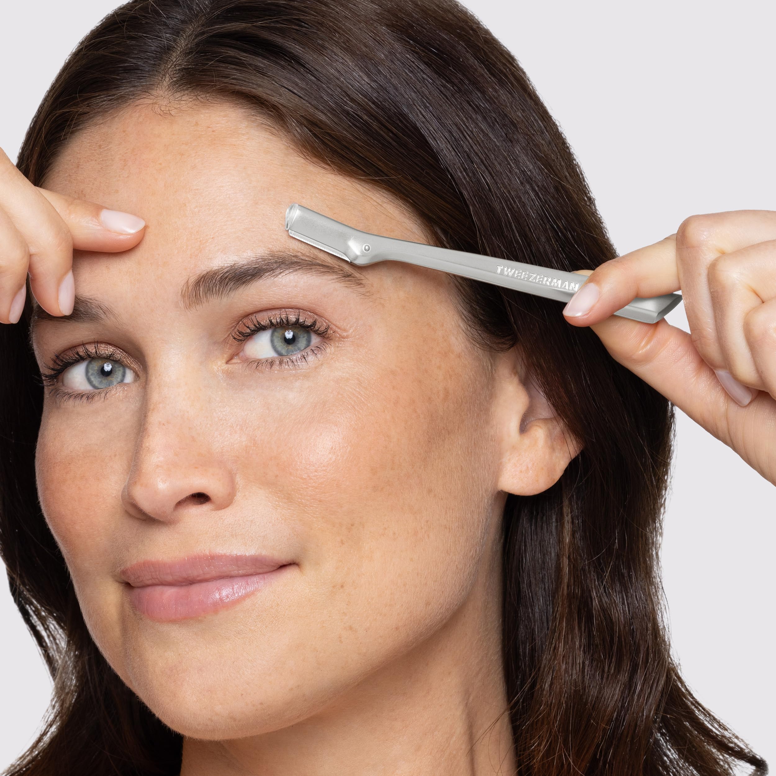 tweezerman-mini-slant-tweezer-brow-razor-set-silber-augenbrauen-pinzette-mit-25- image 5