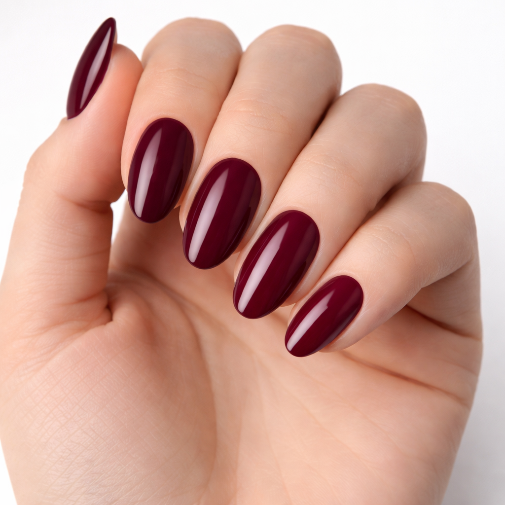 glov-coolnails-nagellack-plum-noir-klassischer-nagellack-in-tiefem-weinrot-burgu image 3