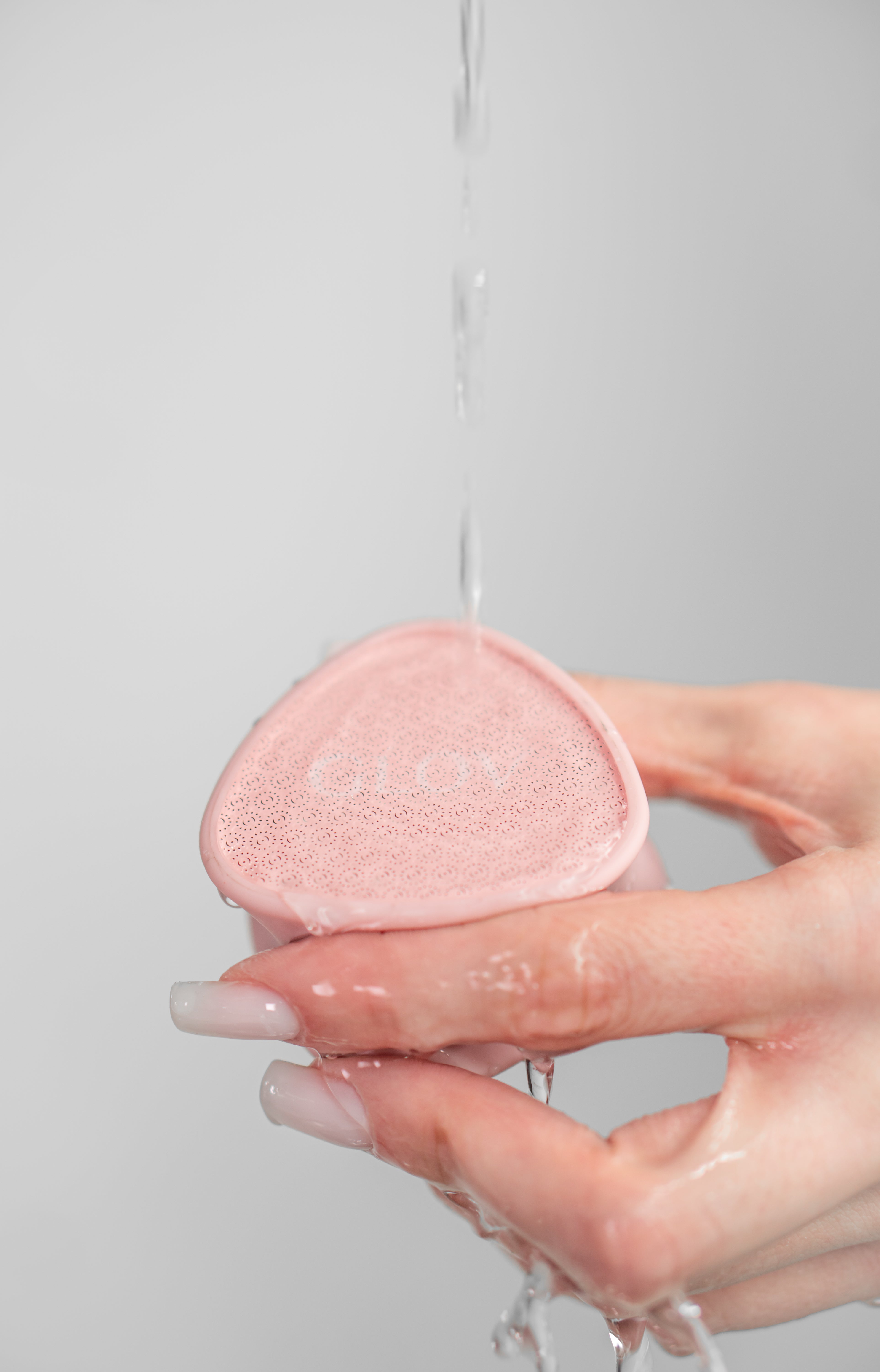 glov-nano-twist-duo-2-in-1-pumice-nano-glas-haarentferner-f-r-k-rperpflege image 4