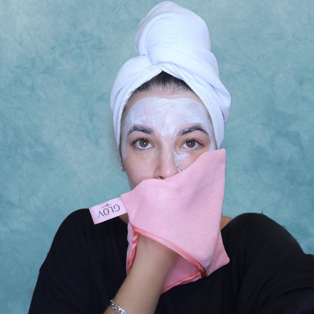 glov-mask-remover-waschhandschuh-zum-abschminken-und-entfernen-von-kosmetikmaske image 5