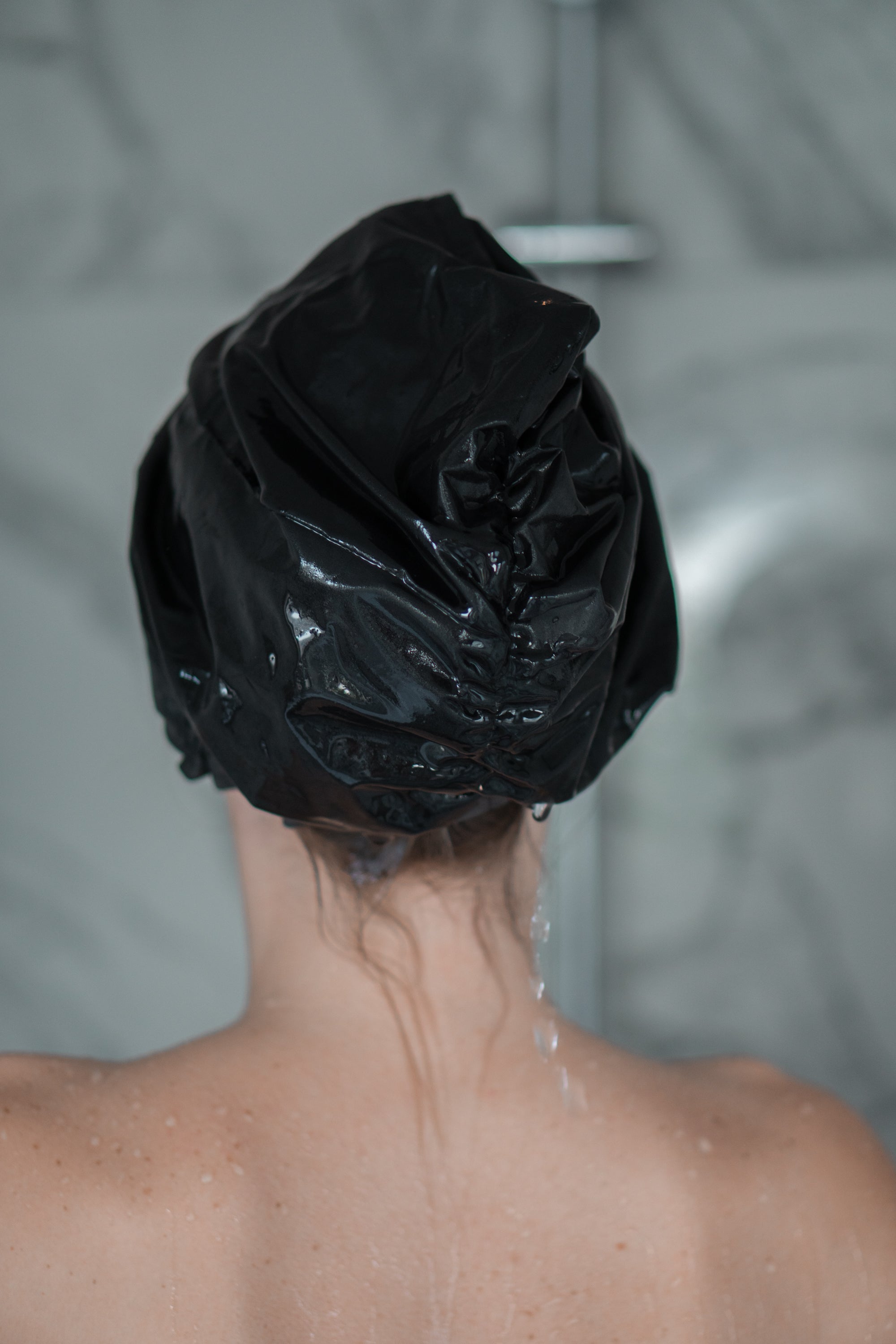glov-hair-treatment-bonnet-2-in-1-duschhaube-und-satin-schlafhaube-zum-schutz-un image 5